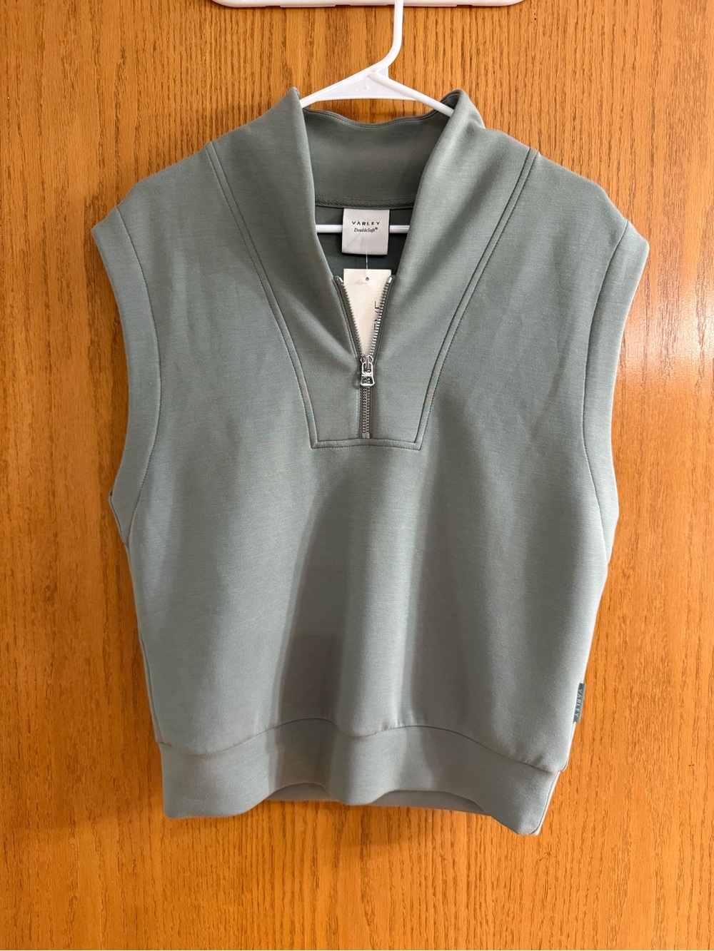 Varley Ollie High-Rise Short 3.5'' + Loretta Half-Zip Sleeveless Sweat top - Picture 7 of 12